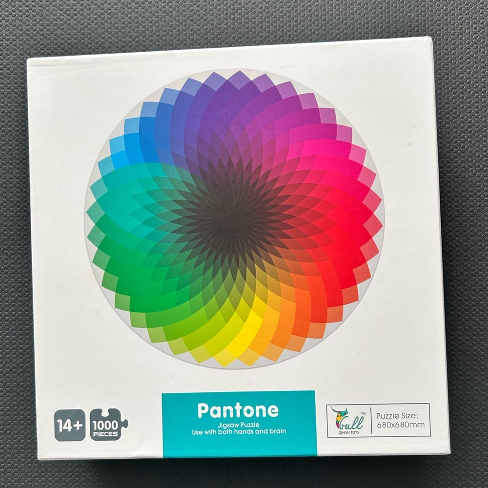 Colorful Jigsaw Puzzle - 1000 Pieces